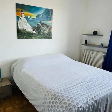 Apparemment Entiere A Loue Appartement Chatou